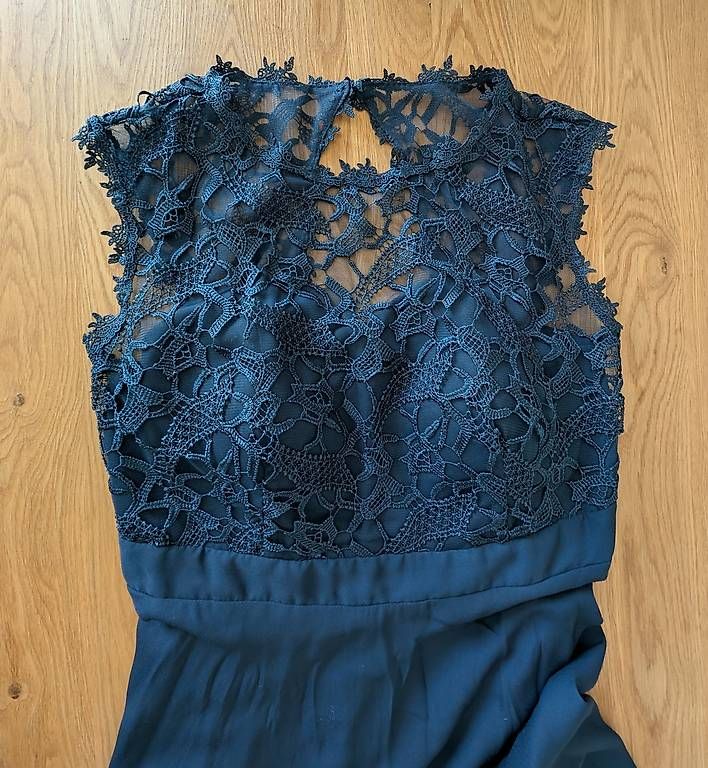 Kleider: Abendkleid  – Gebraucht aus Zürich von daj_w7nd 1