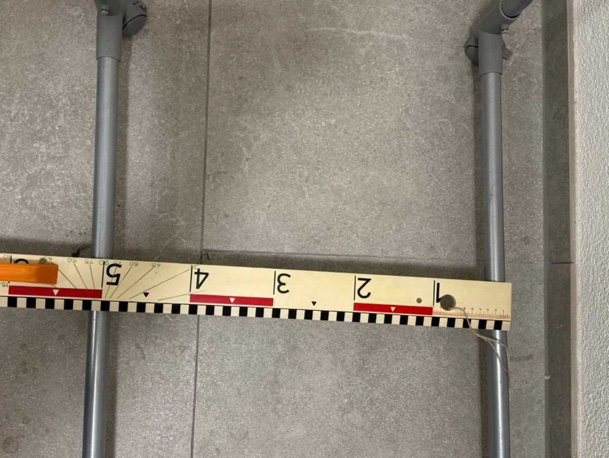 Sonstige Dekorationen & Accessoires: Kleiderständer Rollständer höhenverstellbar Kleiderstange – Gebraucht aus Hermetschwil-Staffeln von han_75vv 4