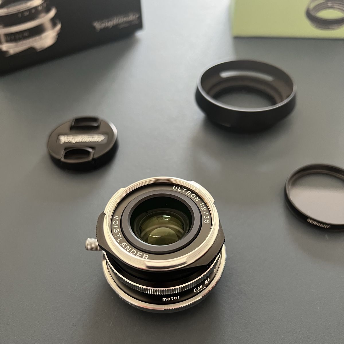 Voigtländer Obiettivi: Voigtländer Ultron 35mm F2 VM – Usato da Winterthur venduto da luschw 2
