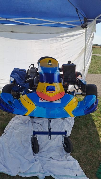 Go-Kart: FA Kart mit IAME X30 SENIOR – Usato da Zürich venduto da noah_retails