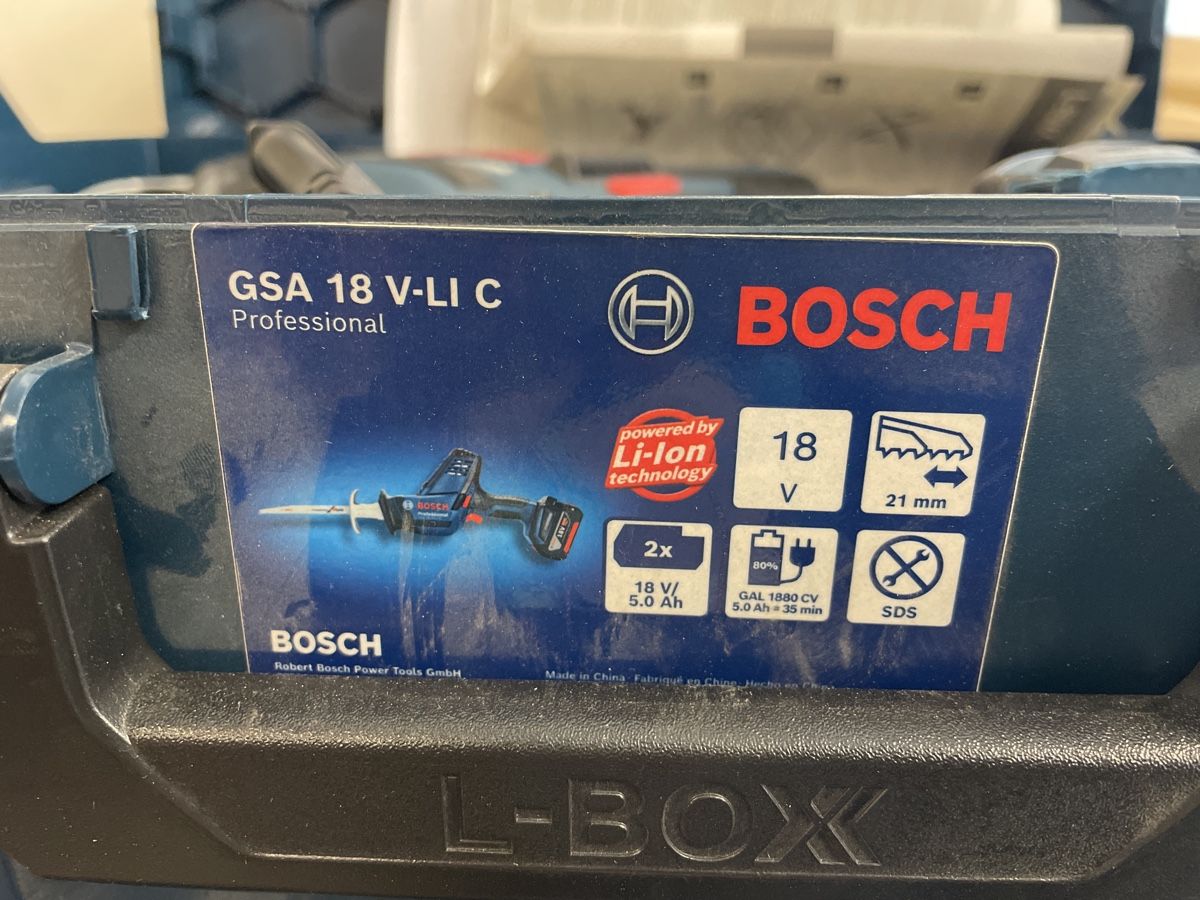 Bosch Seghe: Bosch GSA 18V - LI C – Nuovo e nell'imballaggio originale da Einsiedeln venduto da Shkurte_K 1