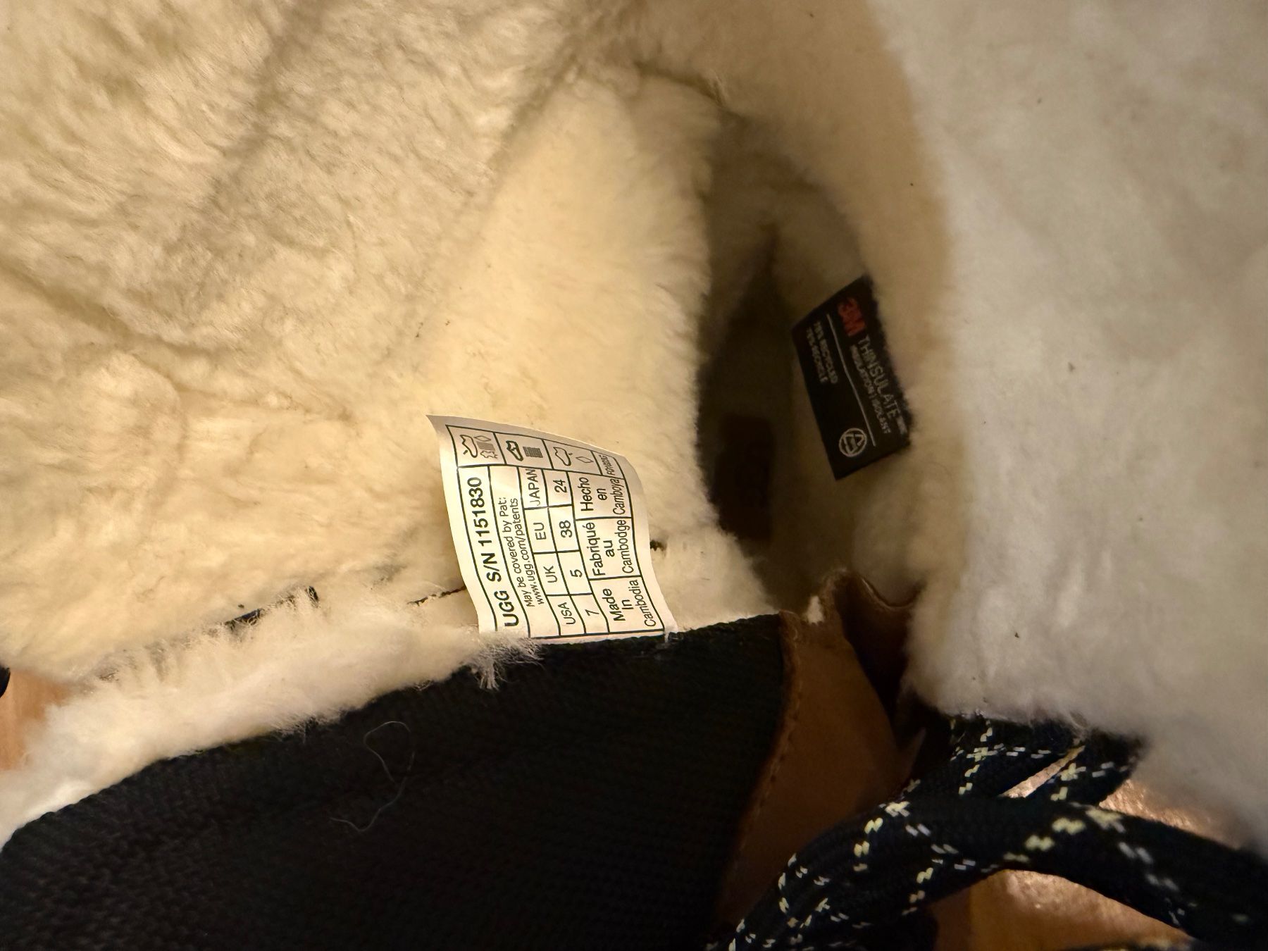 Ugg Scarpe da donna: Ugg Winterstiefel Damen, Grösse 38, – Nuovo e nell'imballaggio originale da Zürich venduto da SEDRAEN 5