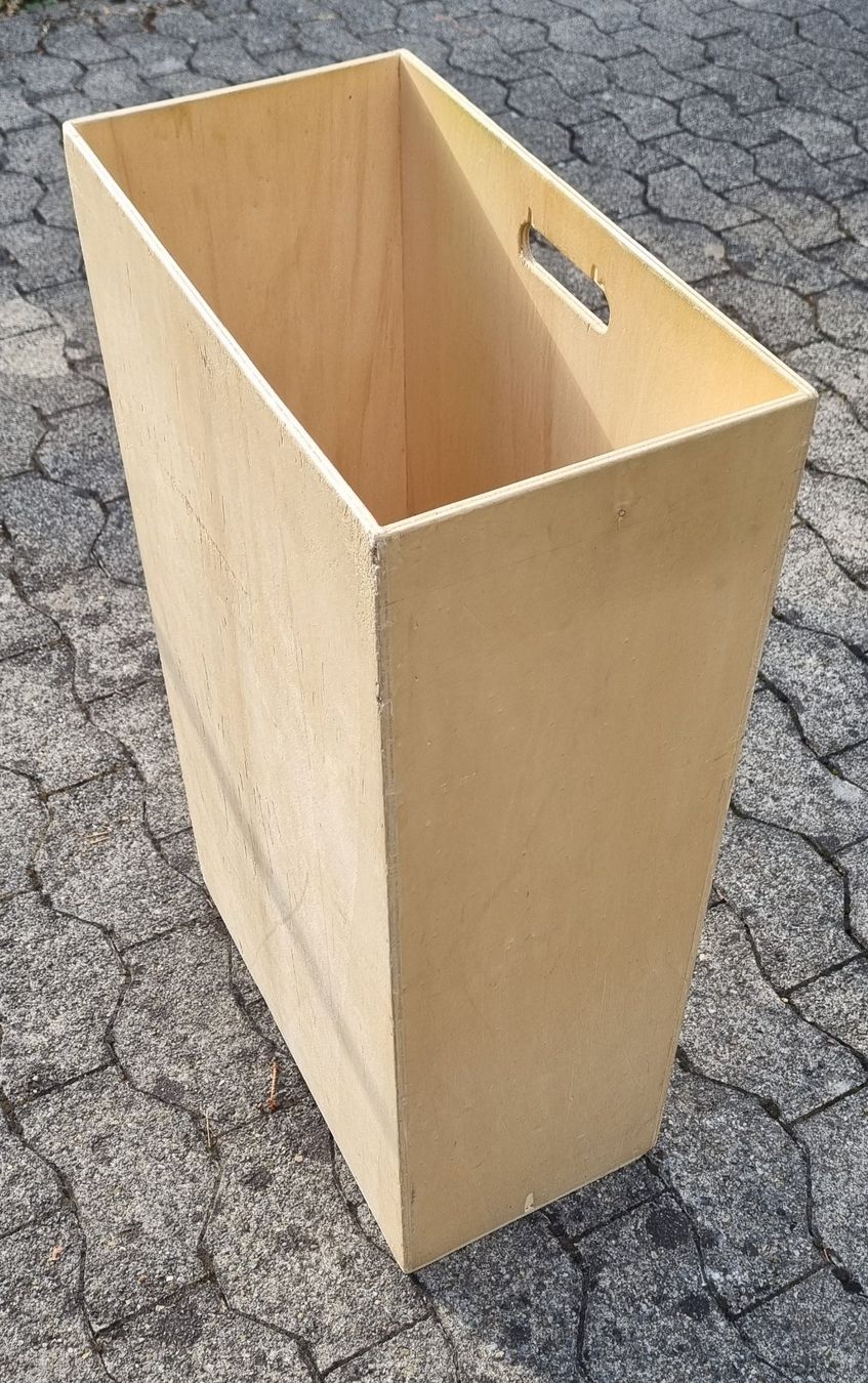 Transportkisten: Kiste für Nagerheu – Gebraucht aus Zürich von Lunsim 1