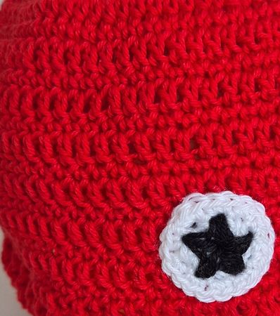 Baby Set Babyschuhe und Mütze gehäkelt rot neuwertig