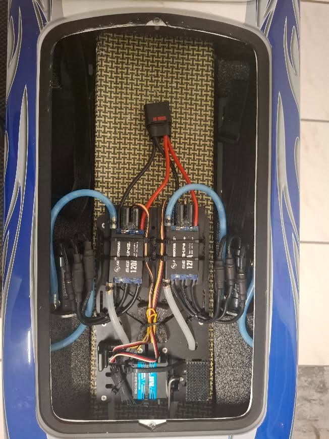 Modellismo RC: TFL Zonda RC Boot – Usato da Abtwil SG venduto da A.M.S.1.9.8.1 1