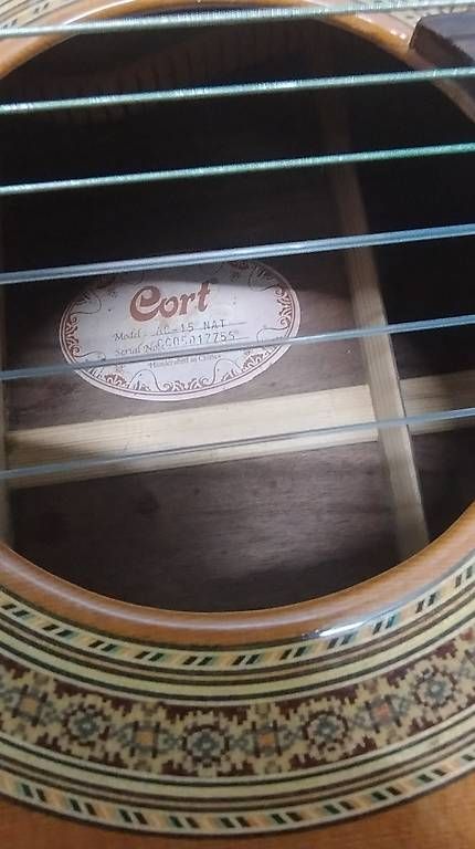 Strumenti musicali: Chitarra classica Cort AC 15 NAT – Usato da Riva San Vitale venduto da GiginXspinx 1