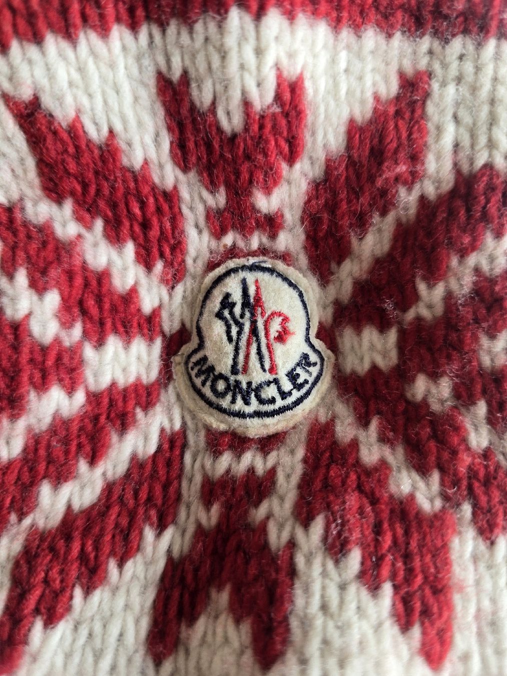 Moncler Lotti di vestiti: Moncler Set Strickpullover und passende Schnee Steghose – Usato da Zollikon venduto da C.fromParis 1