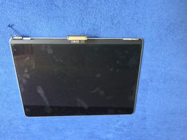 Display zu M4 Macbook Air A3240 (Defekt)