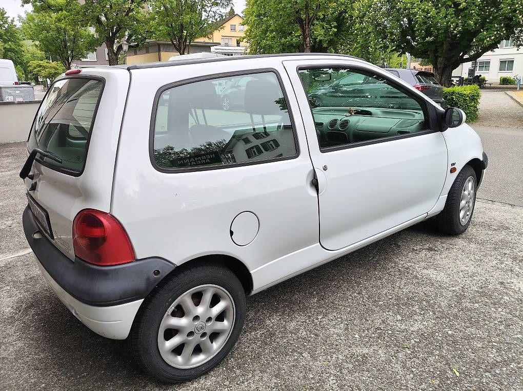 Automobili: Renault Twingo 1 – Usato da Winterthur venduto da Sjo_van_Roo 3