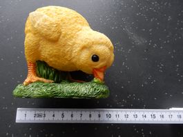 Deko pickendes Küken Huhn Gartenfigur NEU + OVP aus GB