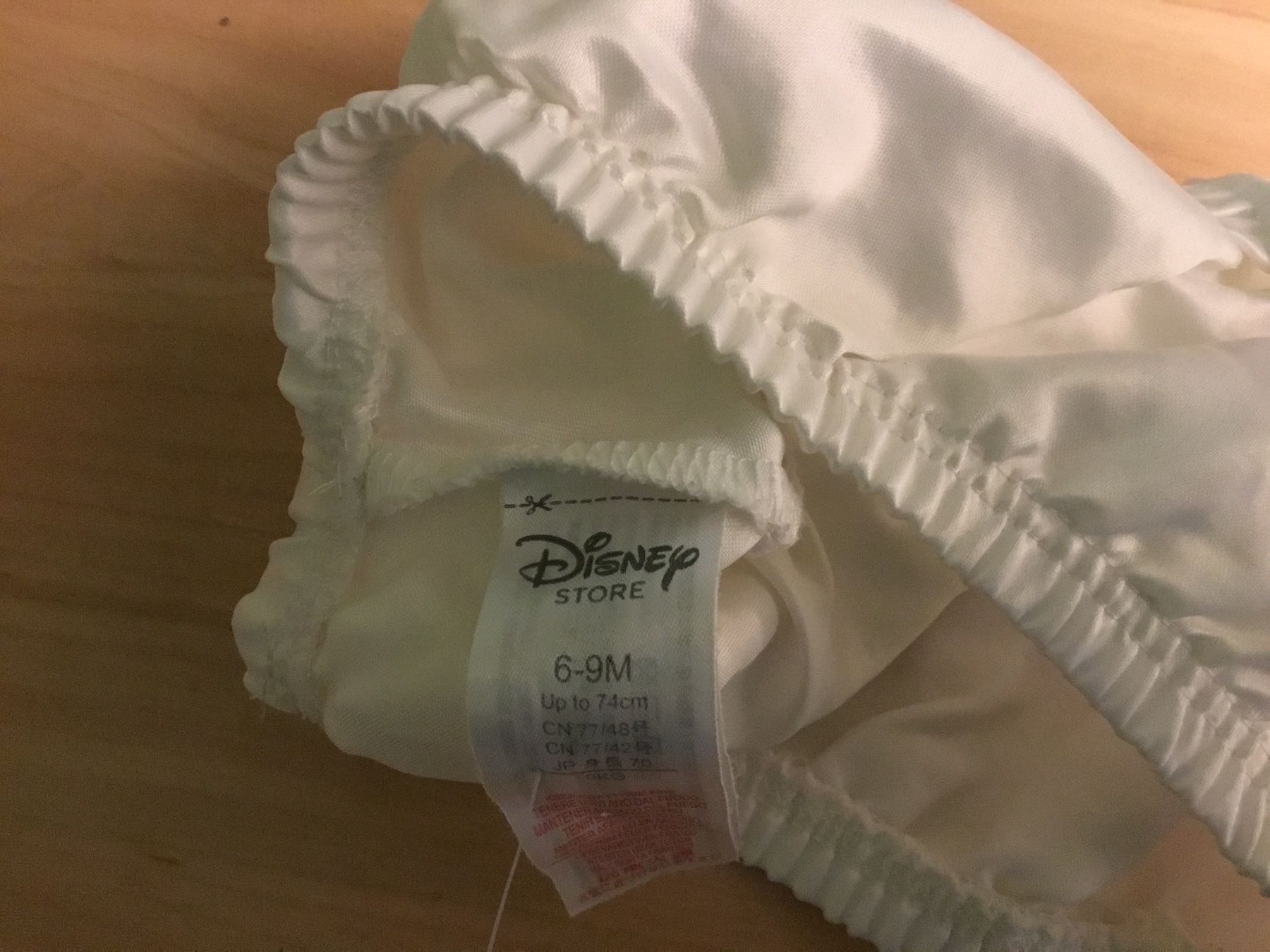 Disney Vestiti & Gonne: Neues Disney Store Röckli Gr.6-9Mt. – Nuovo (secondo la descrizione) da Obergerlafingen venduto da cabo4 6