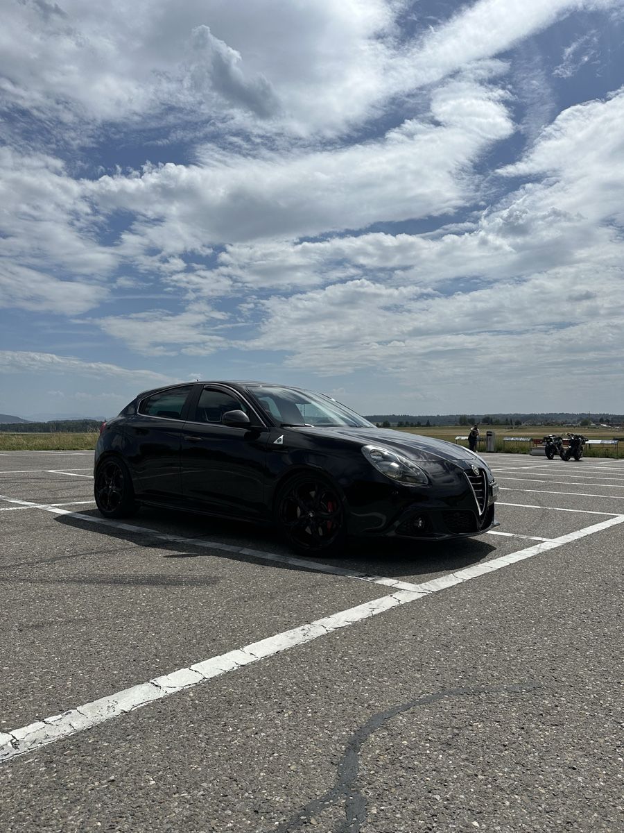 Alfa Romeo Automobili: Alfa Romeo Giulietta Quadrifoglio – Usato da Niederhasli venduto da Cristian-Peralba 3