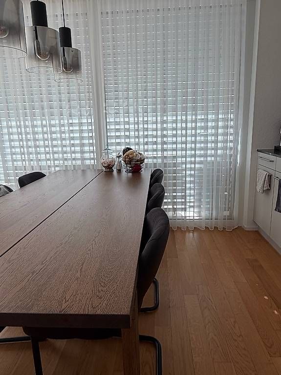 Tables: Tisch + 6 Stühle – D'occasion à  par  1