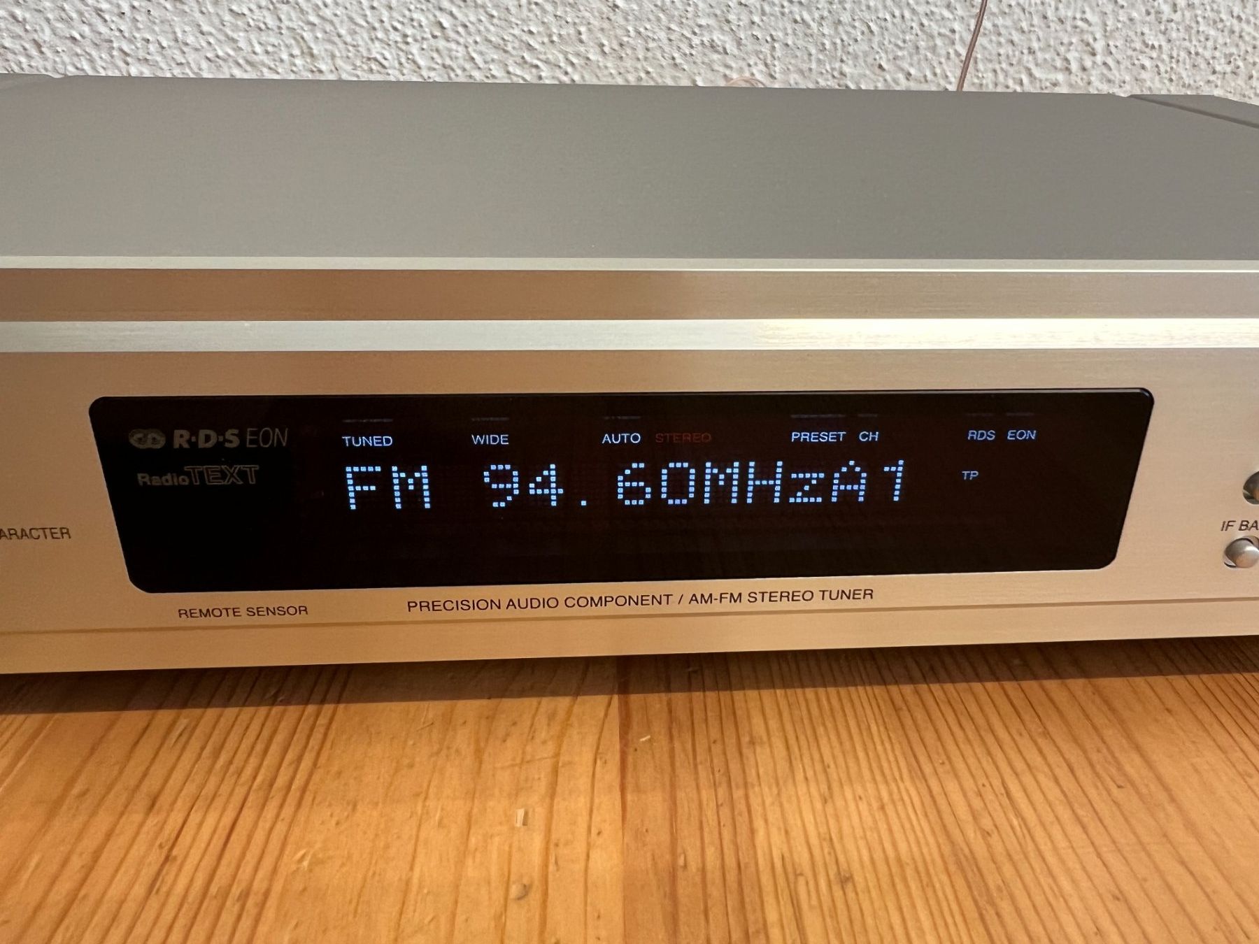 Denon Radios: Denon TU-1500 RD Tuner in Premium Silber – Gebraucht aus Egg b. Zürich von Frank999 4
