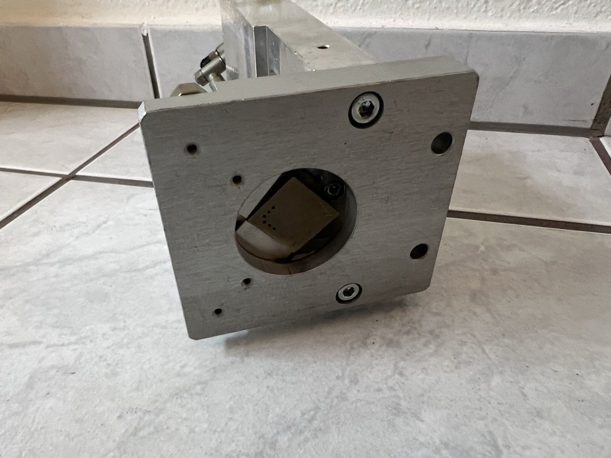 Festo Altro per industria metallurgica: Module de sertissage pneumatique industriel pour câble plat  – Nuovo (secondo la descrizione) da Basel venduto da La.Bonne.affaire 5