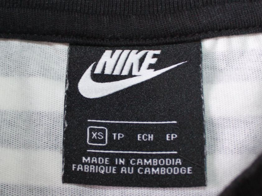 Nike T-shirt: T-shirt Nike t. XS – Usato da Peseux venduto da Gilloss 4