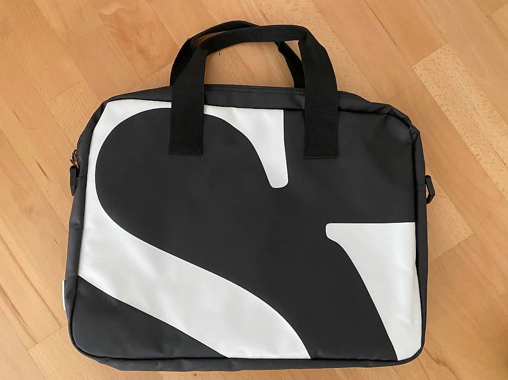 Koffer & Taschen: Laptoptasche SwissLife – Gebraucht aus Ennetbaden von Dina100