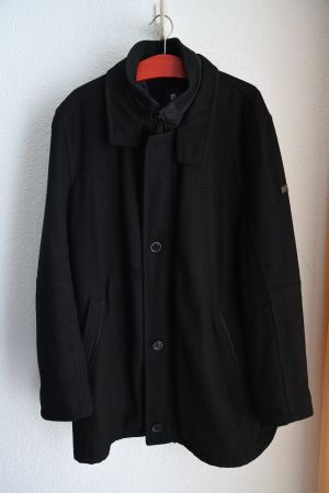 Eleganter Kurzmantel von Pierre Cardin - Grösse 58