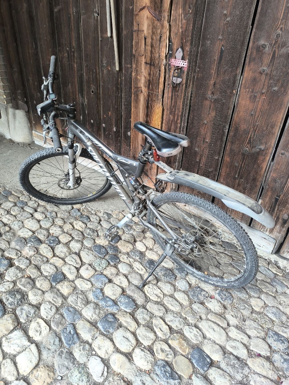 Specialized Velos: Velo Mtb Specialized ab 1.-  – Gebraucht aus Wiler b.Utzenstorf von Machtenui 1