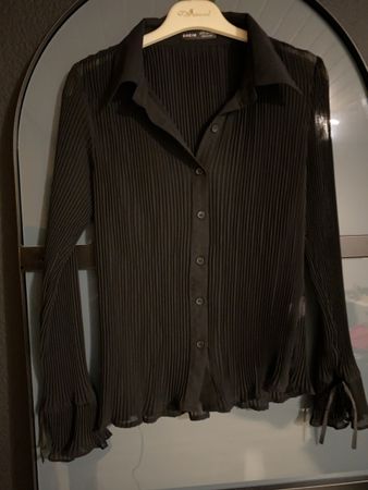 Schwarze Bluse mit Plissee-Design, Grösse XS
