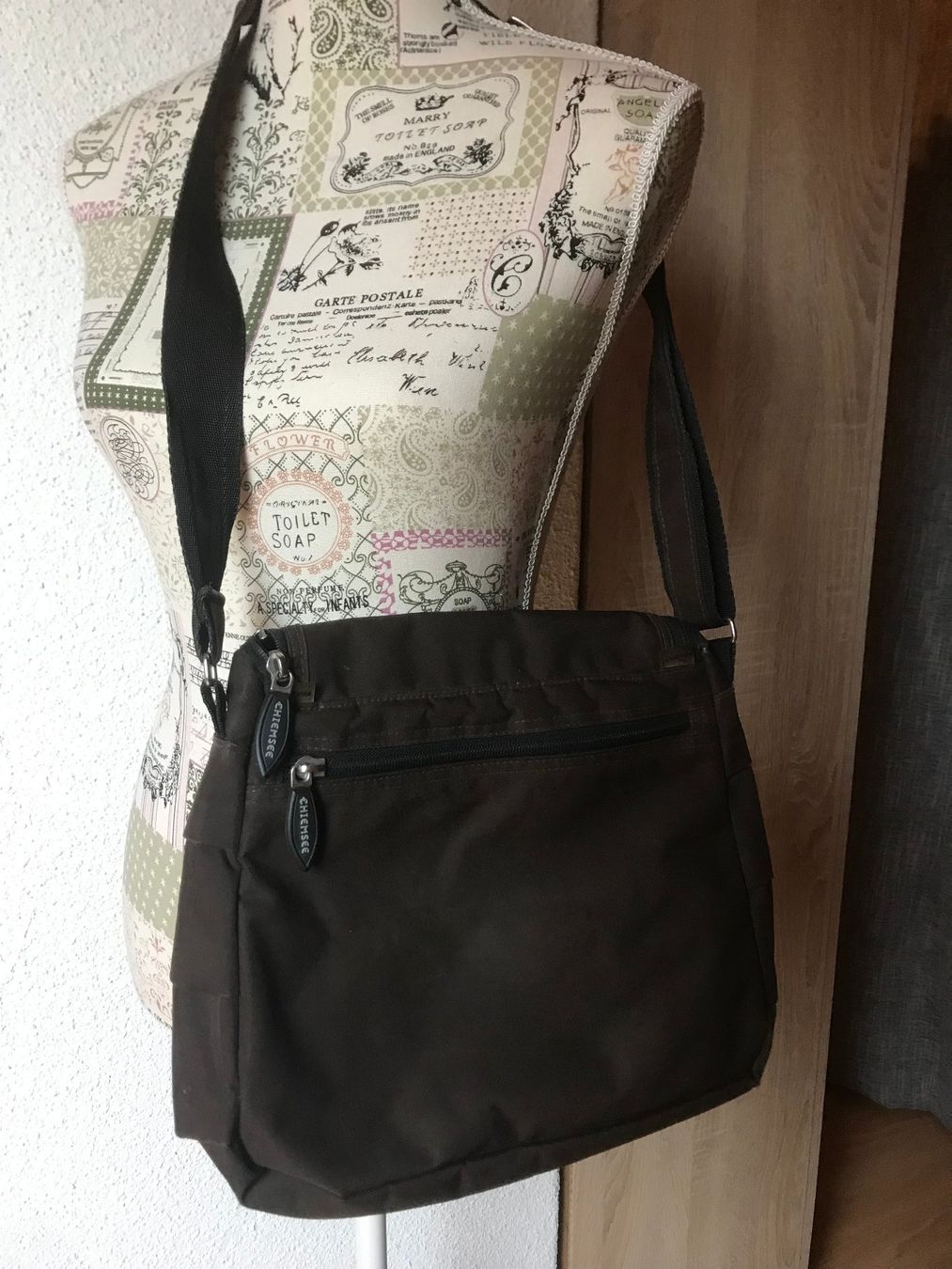 Borse da donna: Sac bandolière marron – Usato da Gorgier venduto da chahn 2