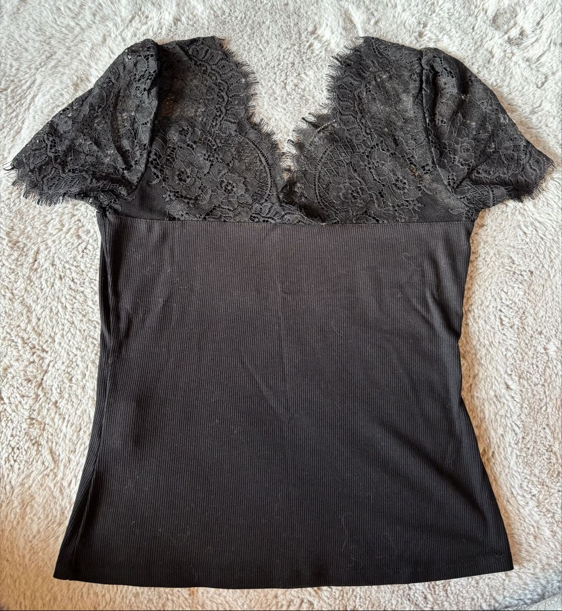 Morgan Top: Top Morgan dentelle noir taille M – Nuovo (secondo la descrizione) da Dotzigen venduto da SecondHandGems 3