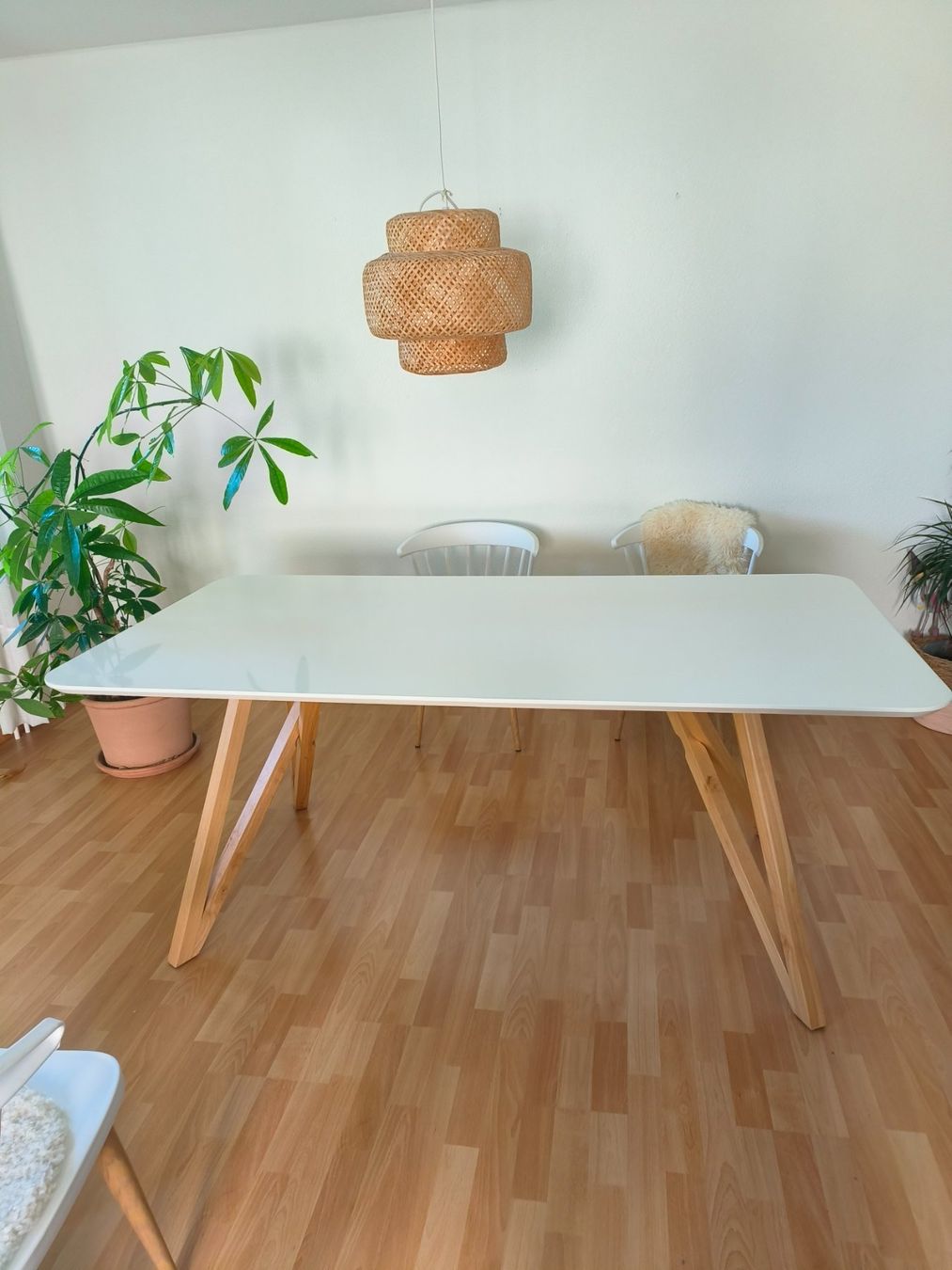 Conforama Tables: Esstisch weiss mit Holzbeine – D'occasion à Frauenfeld par mia_7h75 3