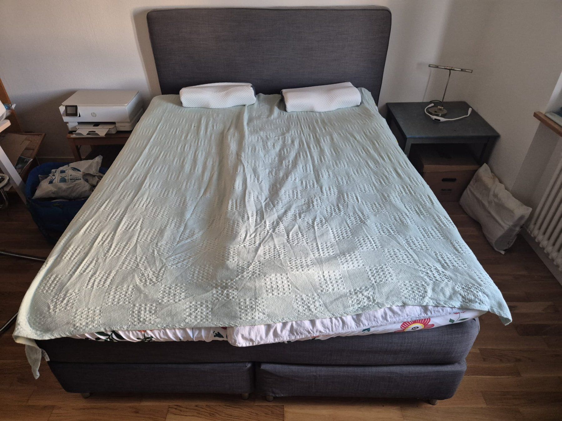 Lits: Boxspringbett – D'occasion à Suhr par BuyToPlay