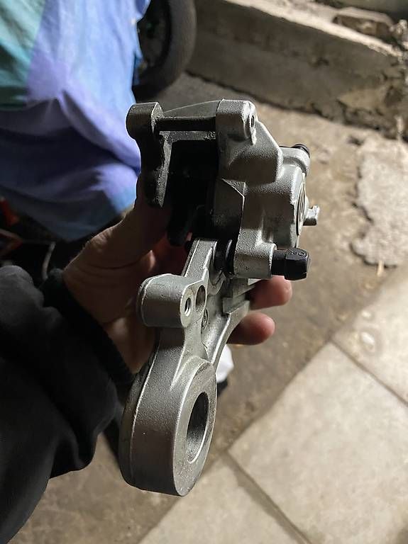 KTM Tutti i ricambio per moto: KTM 690 SMCR Brembo Bremssattel – Usato da Bichelsee venduto da Johler_Design 2