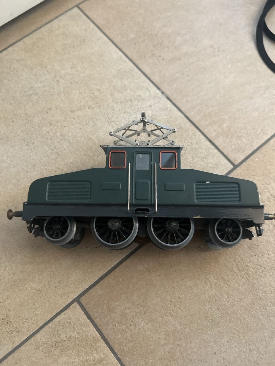 Trains électriques: Modelleisenbahn – D'occasion à Ettingen par osc_6lj6