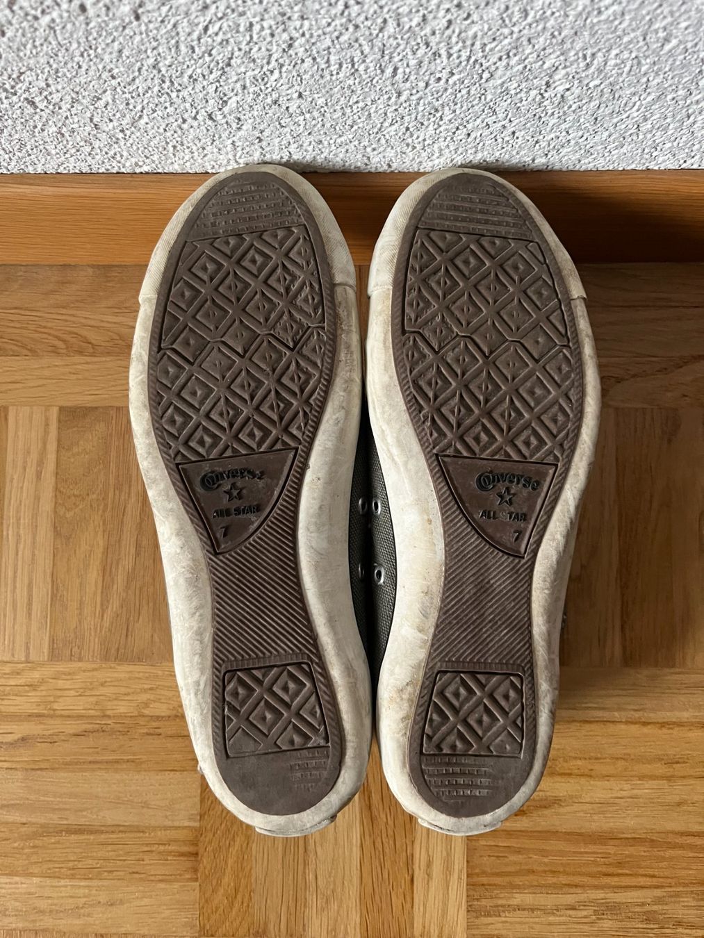 Converse Scarpe da donna: Converse All Star Grösse 7 (37.5) – Usato da Bern venduto da Collins2 2