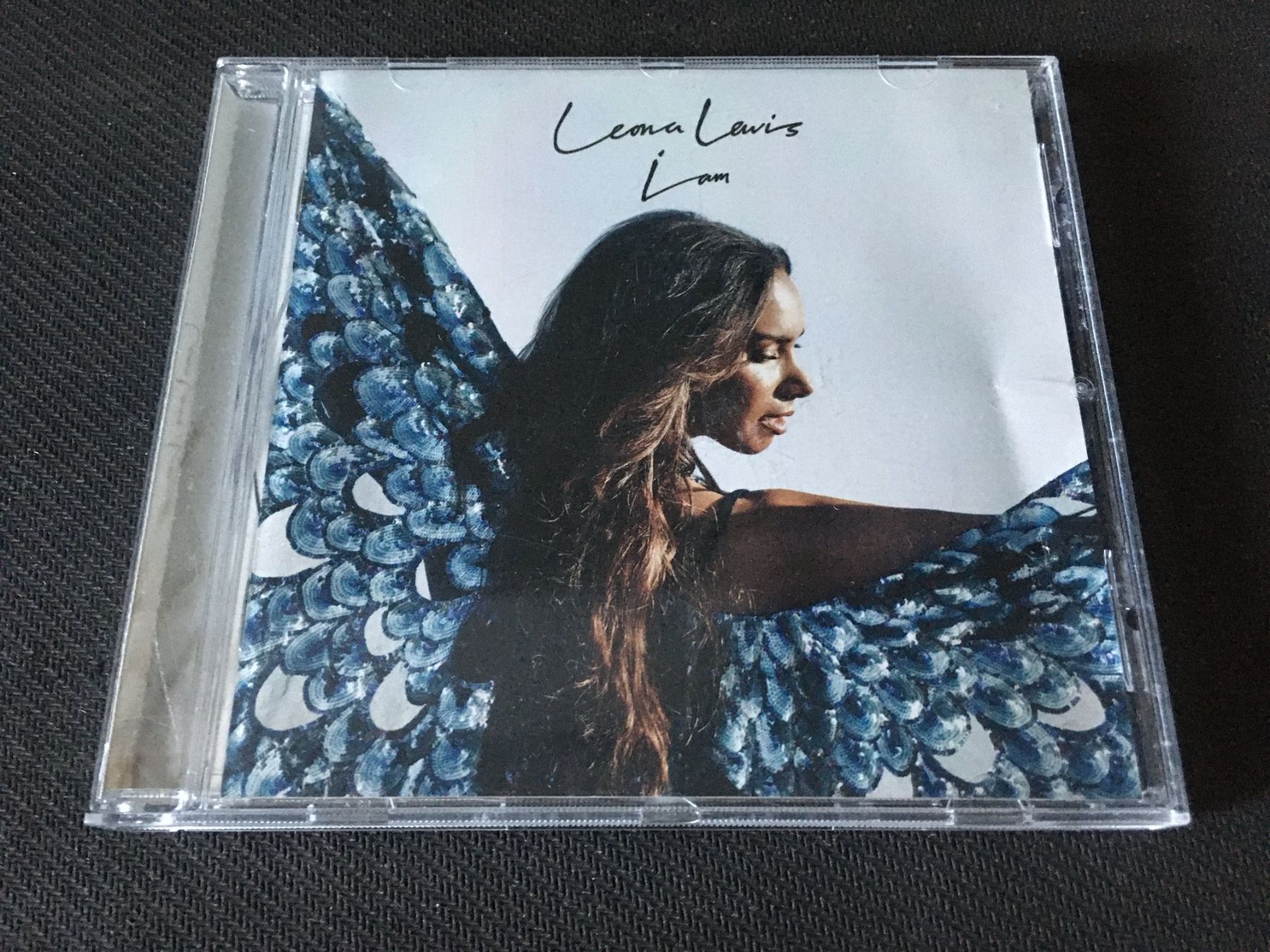 CD: Leona Lewis - I am -CD- – Usato da St.Gallen venduto da MedienJoe