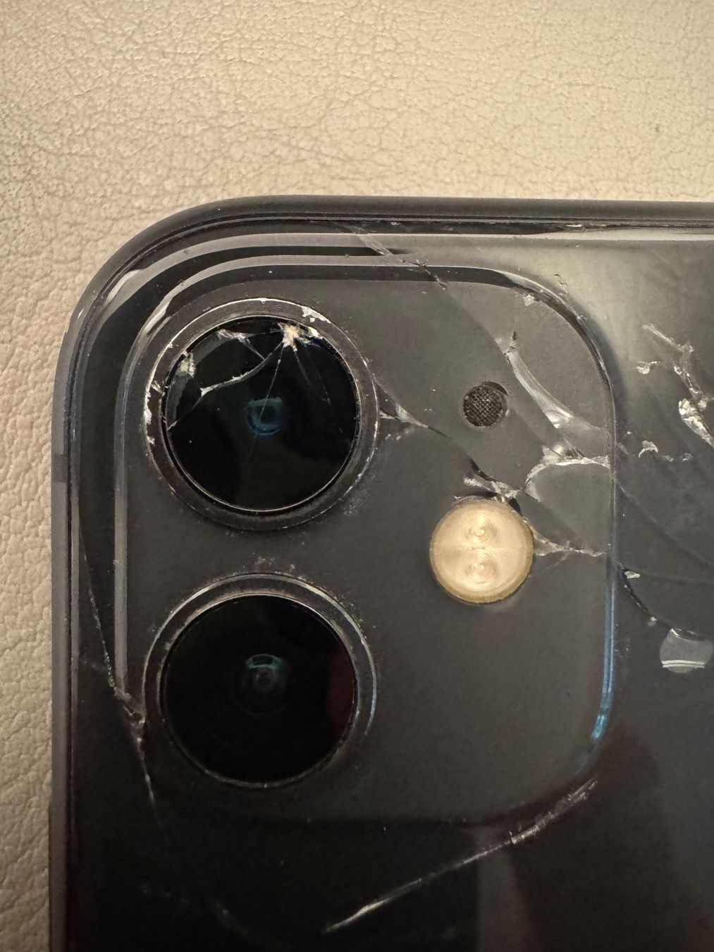 Apple Handys / Smartphones: iPhone 11 – Gebraucht aus Adliswil von Busys 2