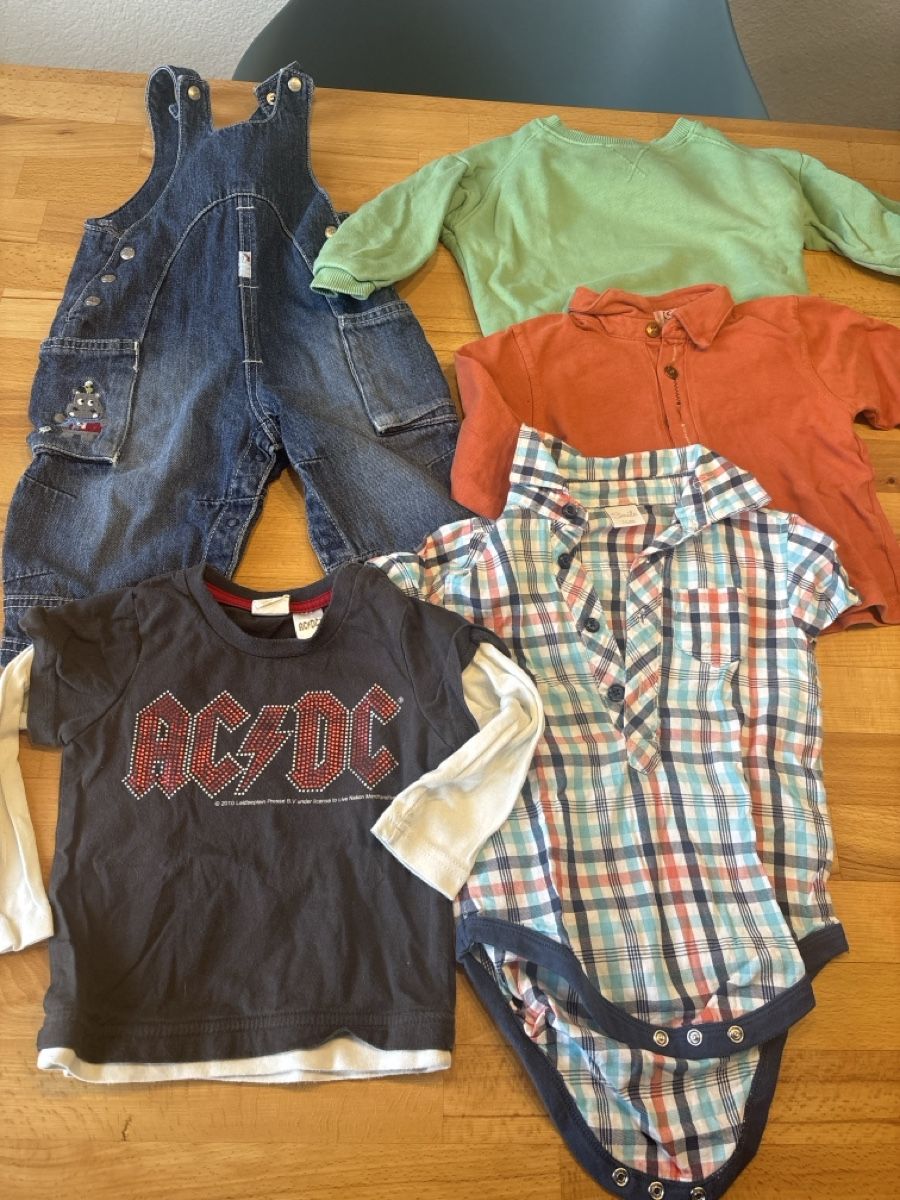 Lotti & Set di vestiti: 5teiliges Kinderkleiderset Grösse 74 – Usato da Grafenried venduto da hollywoodprincess