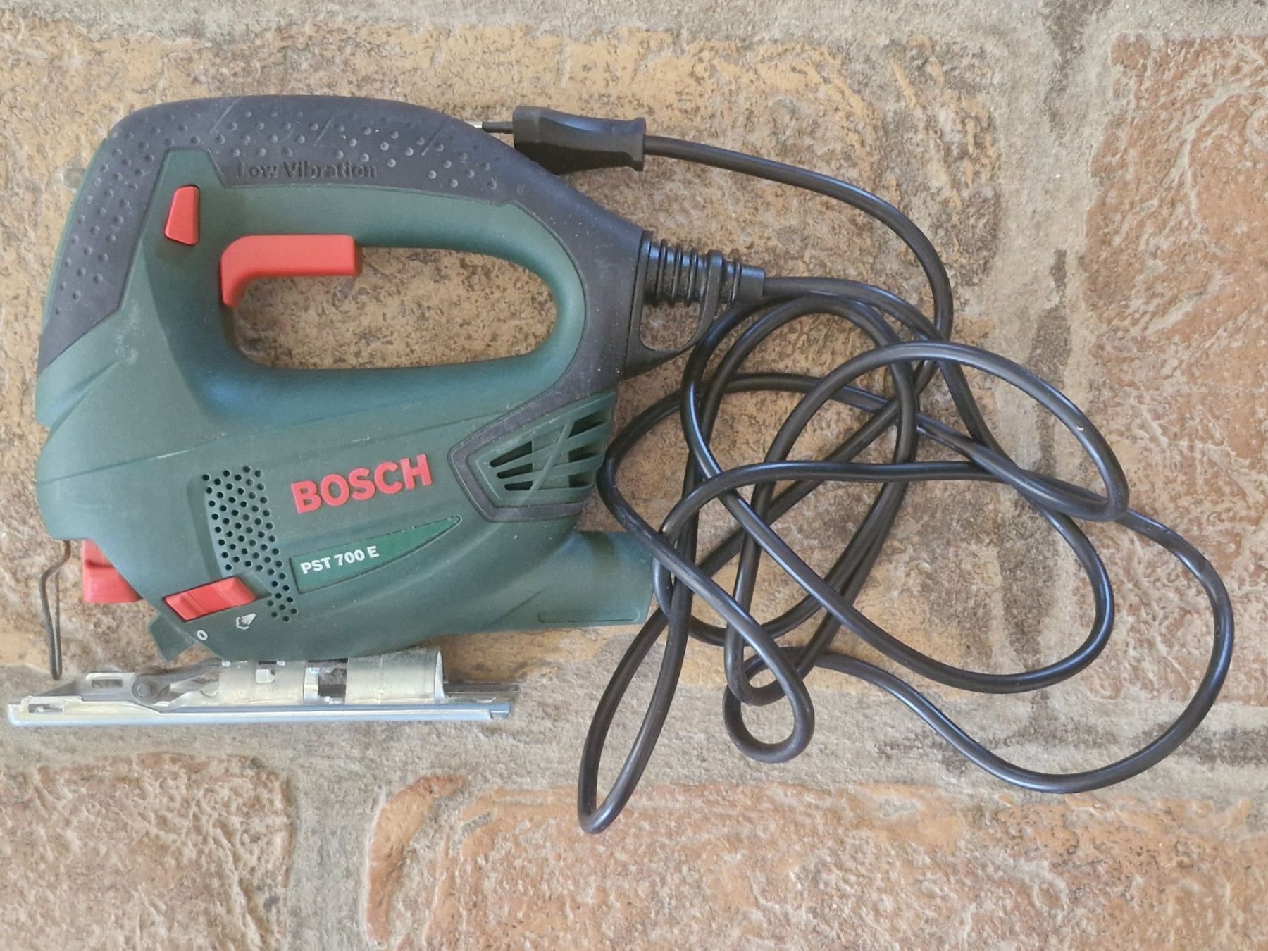 Bosch Seghe: Bosch Stichsäge PST 700 E – Usato da Gattikon venduto da mro75