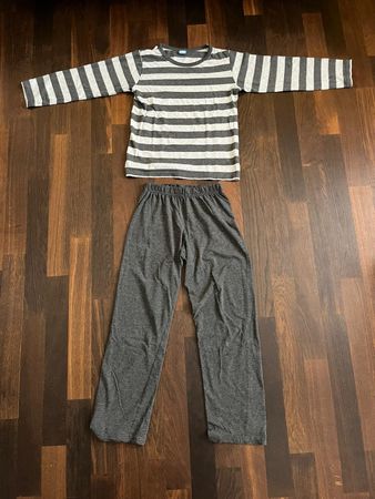 Langes Pyjama für Kinder Grösse 134