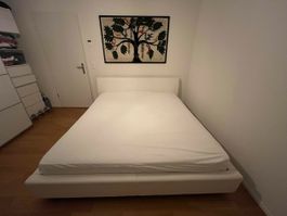 Bed 200x180 white leather with mattress