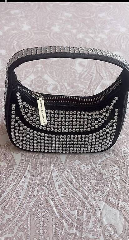 Borse & Zaini: Chiara Ferragni Tasche – Usato da Basel venduto da dav_5qdt 1