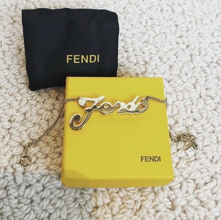 Fendi Armbänder & -reifen: Fendi bracelet – Gebraucht aus Dallenwil von ZD2019