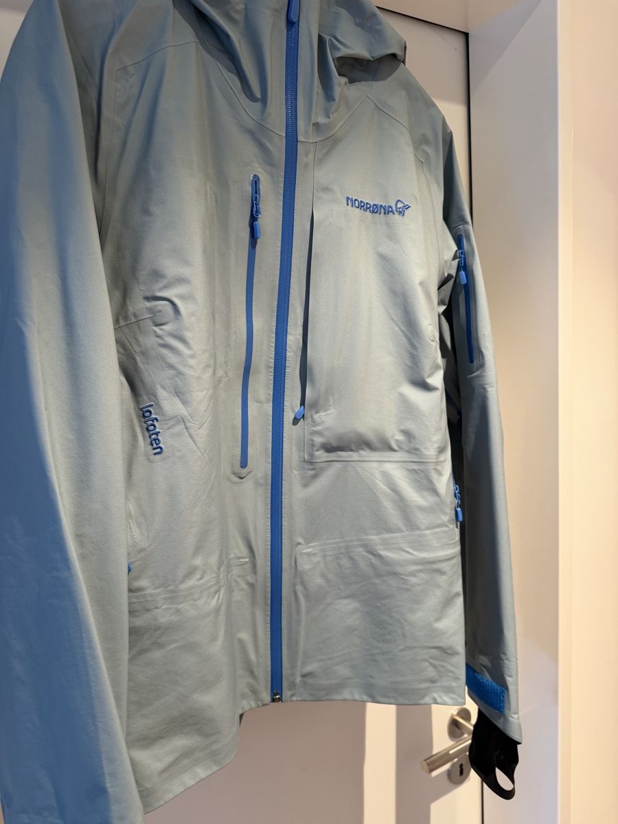 Norrøna Giacche: Norrona Lofoten Goretex Pro Jacket, size L – Nuovo (secondo la descrizione) da Richterswil venduto da nadibar 3