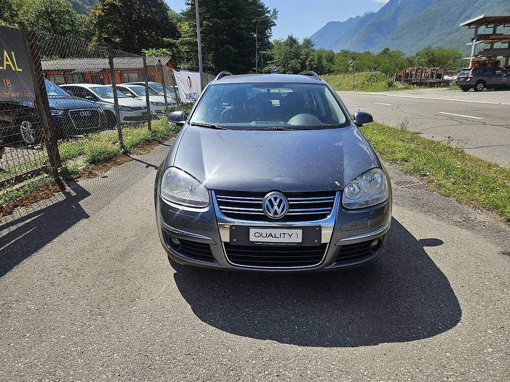 Automobili: VW GOLF VARIANT CON GANCIO TRAINO – Usato da minusio venduto da autolowcost 1