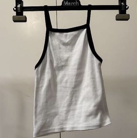 WHITE CROP-TANK TOP⛅️