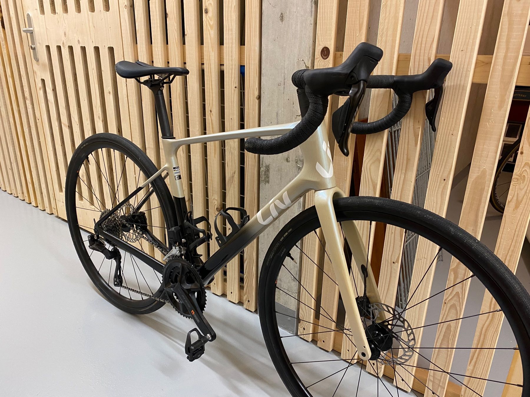 Liv Biciclette: VÉLO ROUTE LIV - AVAIL ADVANCED – Nuovo (secondo la descrizione) da Lucens venduto da mur_claudia 3