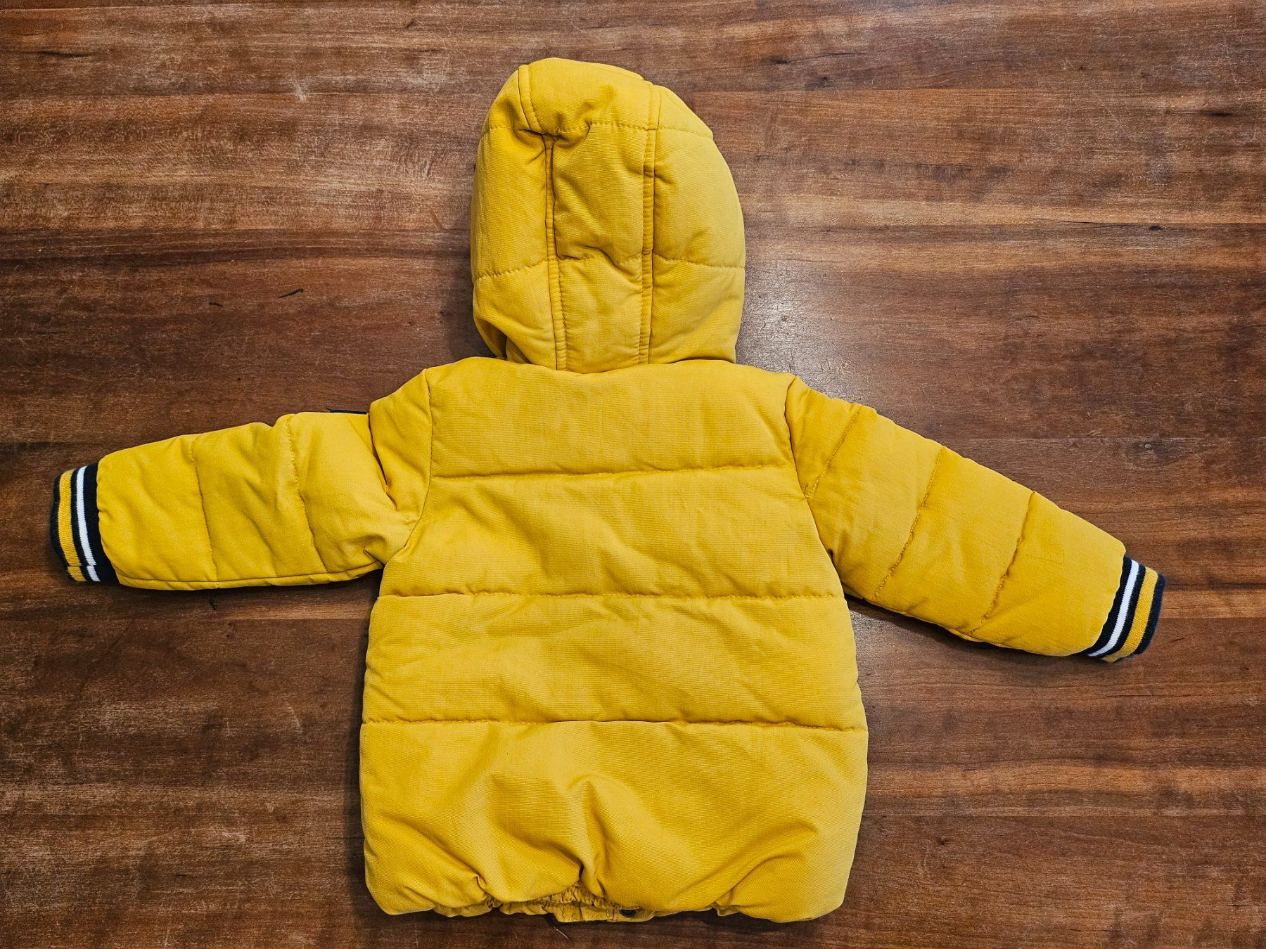 Giacche & Cappotti: Winterjacke Grösse 80 – Usato da Baar venduto da Naedels-Kreationen 1