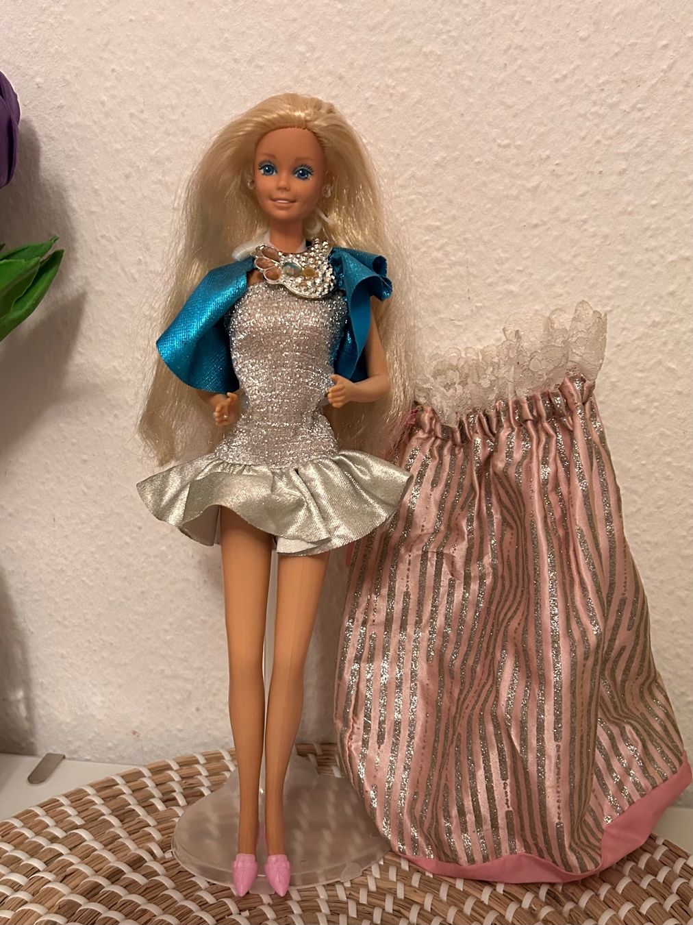 Bambole: Barbie Jewel Secret 1986 – Usato da Villeneuve VD venduto da sge_7fbm