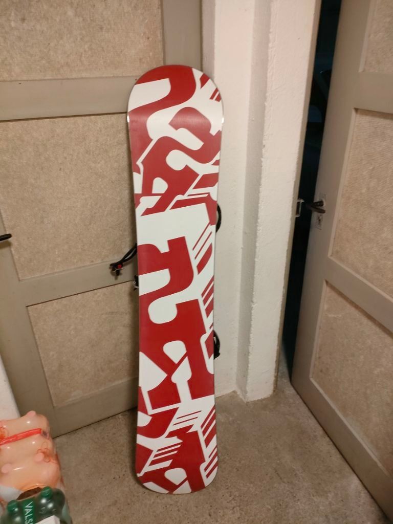 Board: Snowboard inkl. Schuhe Gr. 38 – Usato da Luzern venduto da Paedy 2