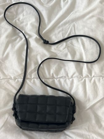 Sac à bandoulière noir matelassé - H&M