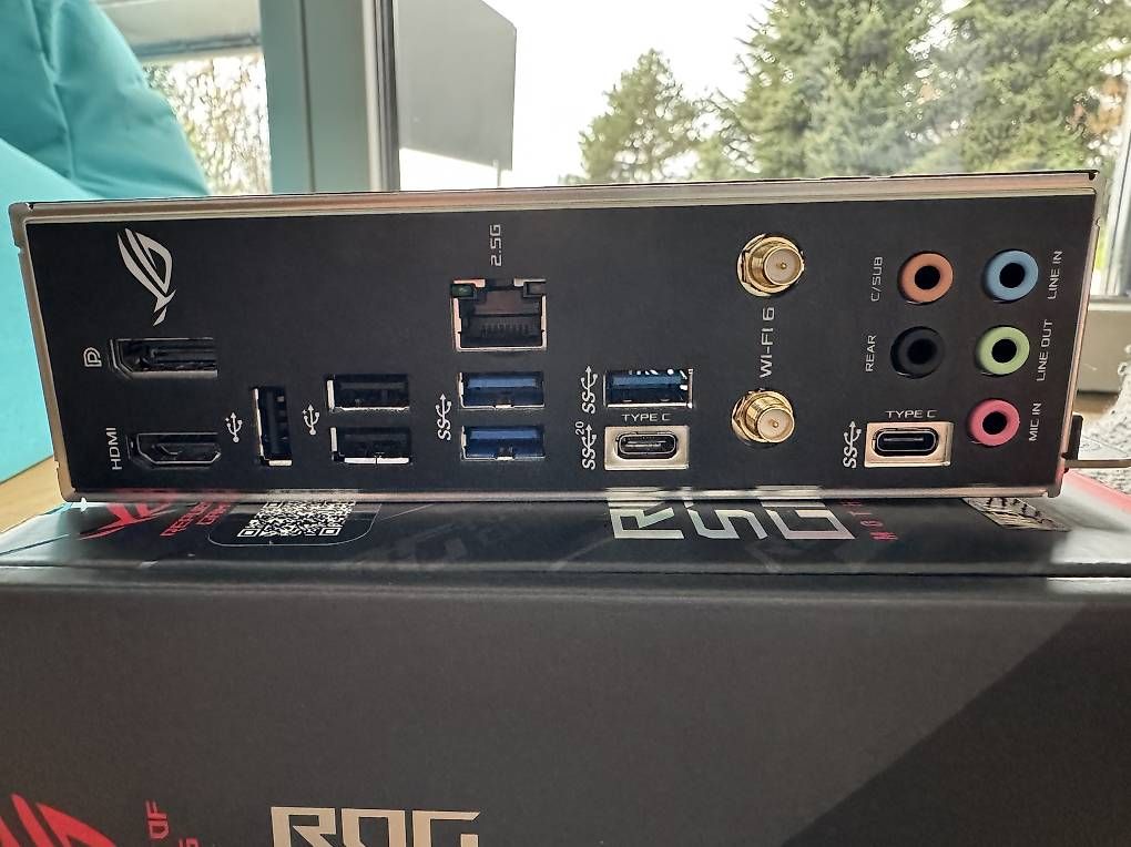 Schede madri: Carte mère ASUS rog strix B660-I gaming wifi  – Usato da Jouxtens-Mézery venduto da mat_yy9b 1