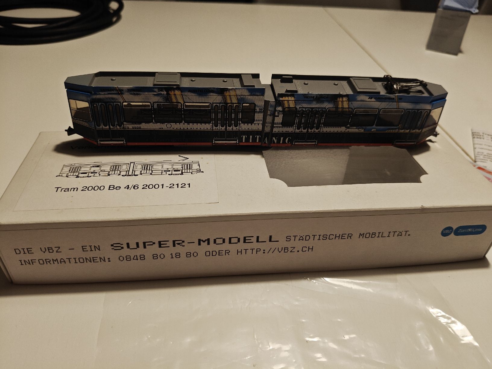 Navemo Modelleisenbahnen: Tram 2000 Be 4/6 – Neu und originalverpackt aus Marin-Epagnier von hibiscus26 3
