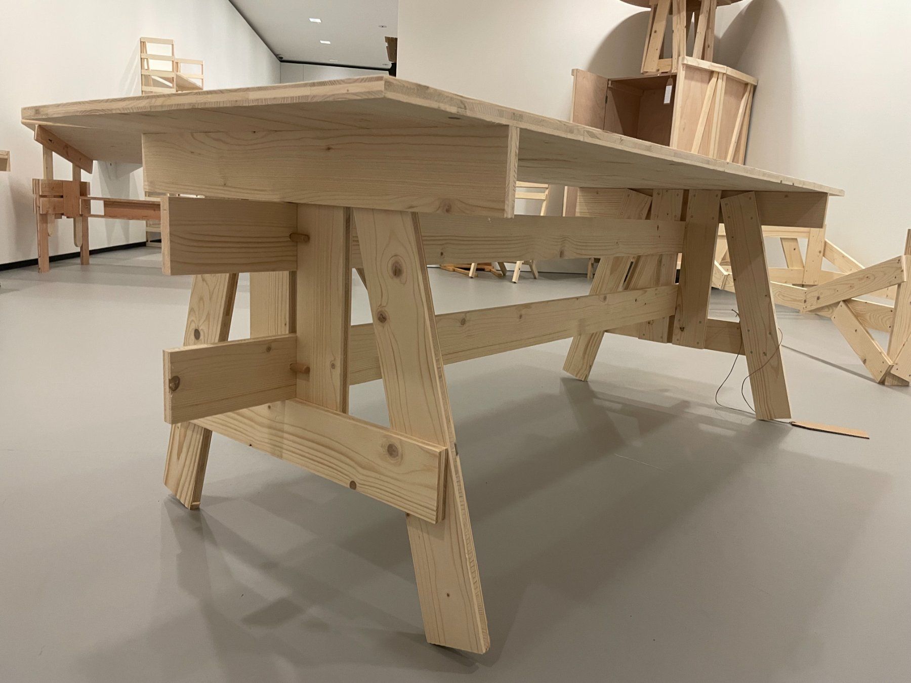 Tavoli: Table rectangulaire en bois neuve - Enzo Mari / MBAL – Nuovo (secondo la descrizione) da Le Locle venduto da MBAL2400 1